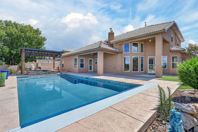 7419 Wadi Musa Drive NE, Albuquerque, NM 87122