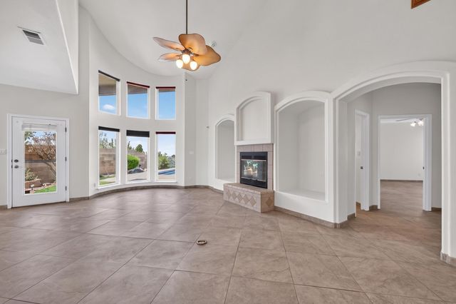7419 Wadi Musa Drive NE, Albuquerque, NM 87122