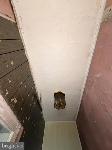 507 LAWRENCE ST, Burlington, NJ 08016