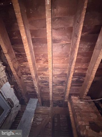 507 LAWRENCE ST, Burlington, NJ 08016