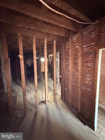 507 LAWRENCE ST, Burlington, NJ 08016