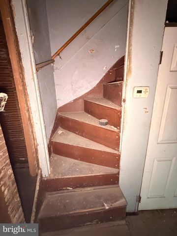 507 LAWRENCE ST, Burlington, NJ 08016