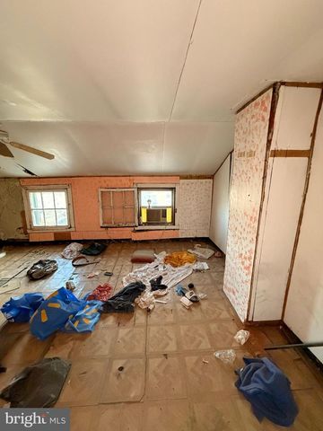 507 LAWRENCE ST, Burlington, NJ 08016