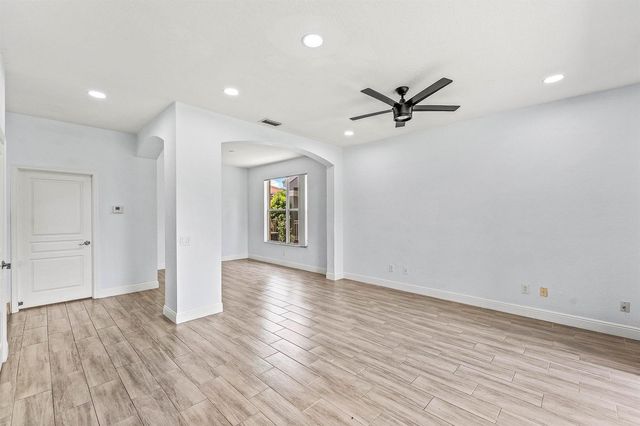 5477 Queenship Court, Greenacres, FL 33463