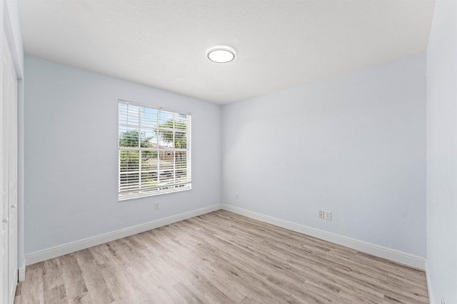 5477 Queenship Court, Greenacres, FL 33463