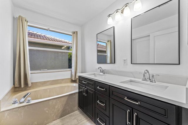 5477 Queenship Court, Greenacres, FL 33463