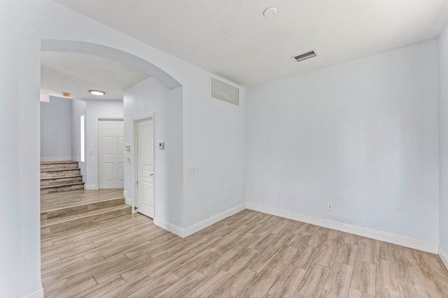 5477 Queenship Court, Greenacres, FL 33463