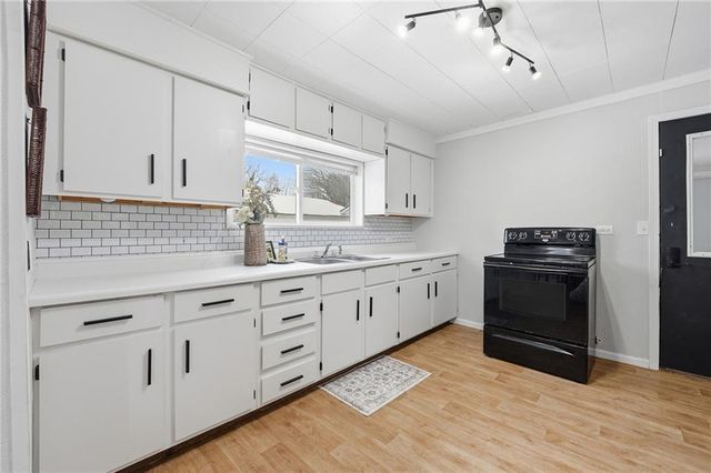 555 Irvine Street, Chippewa Falls, WI 54729