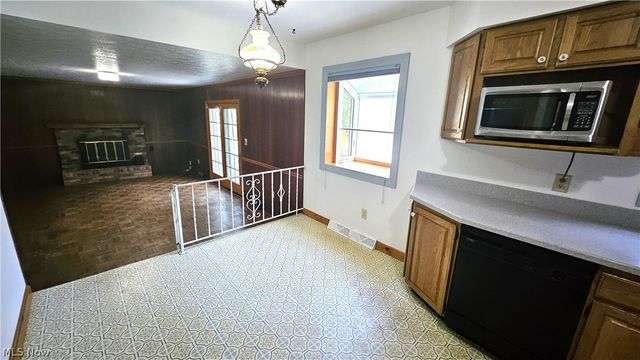 28305 Cannon Road, Solon, OH 44139