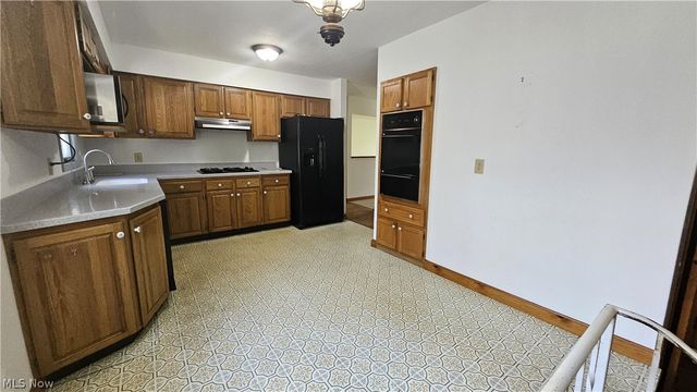 28305 Cannon Road, Solon, OH 44139