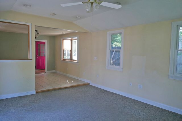 62 Homeland Dr, Whitman, MA 02382