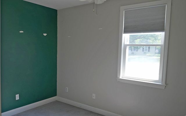 62 Homeland Dr, Whitman, MA 02382