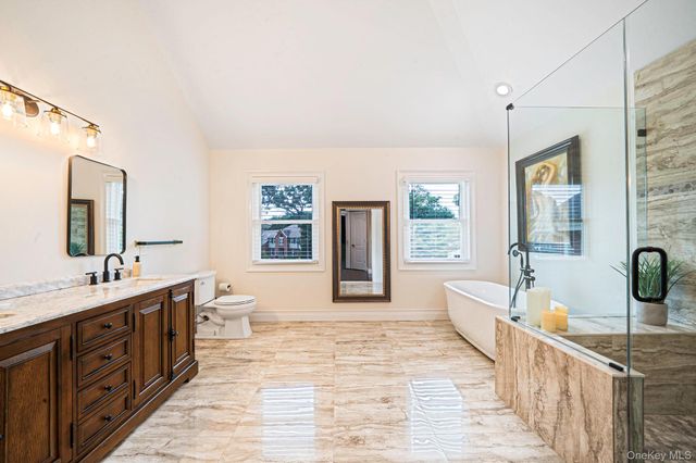 44 Niagara Street, Miller Place, NY 11764