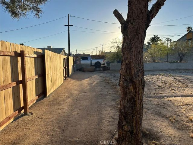 5912 Bagley Avenue, 29 Palms, CA 92277