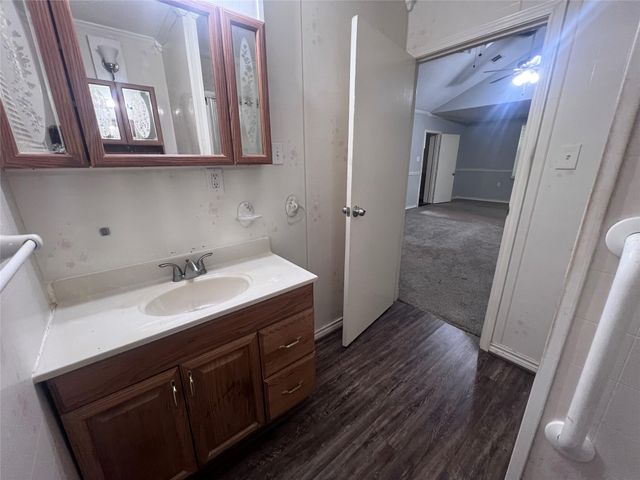 917 Laurel Street, La Marque, TX 77568