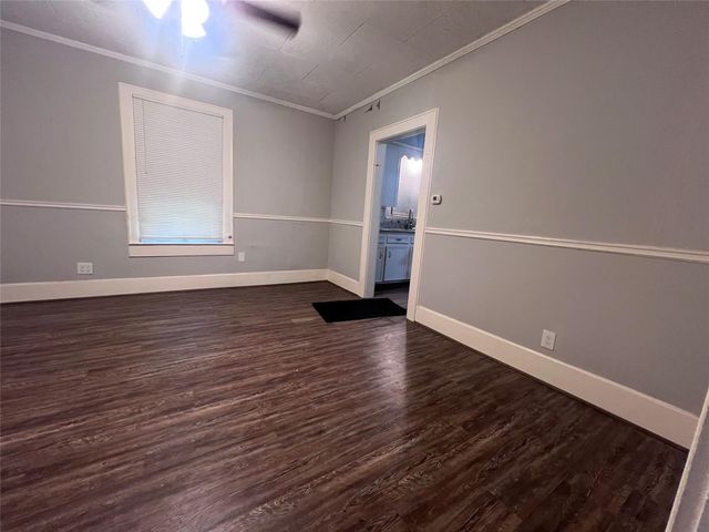 917 Laurel Street, La Marque, TX 77568