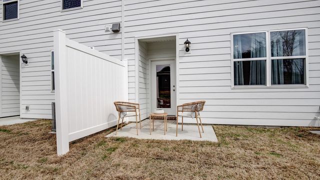 2275 Harlequin Point, Lebanon, TN 37090