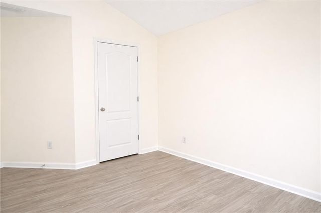 1997 Peach Shoals, Dacula, GA 30019