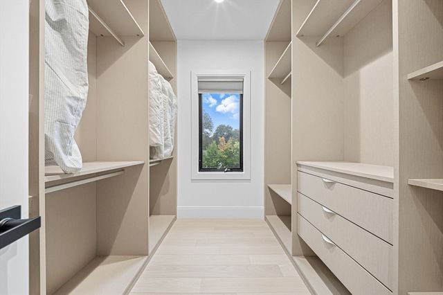 5 Kappius Path, Newton, MA 02459