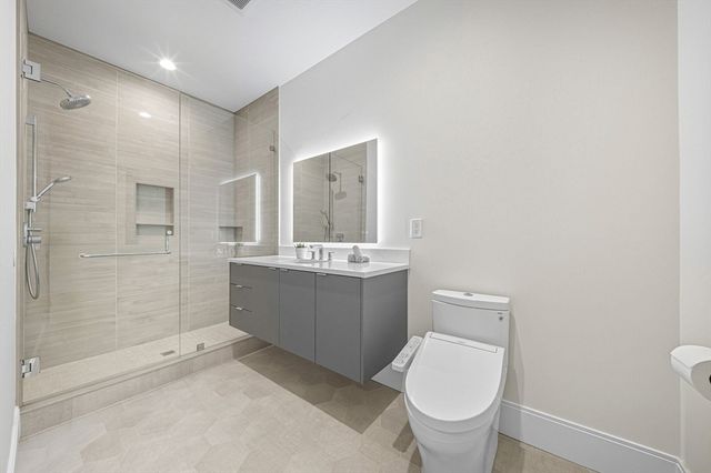 5 Kappius Path, Newton, MA 02459