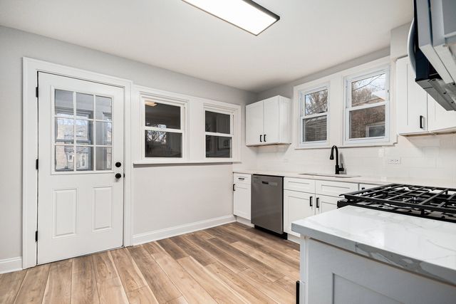 8117 W 30th Street, North Riverside, IL 60546