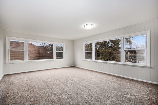 8117 W 30th Street, North Riverside, IL 60546