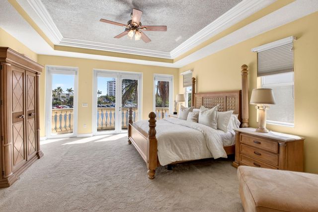 3171 Jasmine Drive, Delray Beach, FL 33483