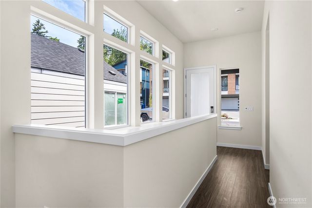 4033 Aberdeen Way NE, Renton, WA 98056