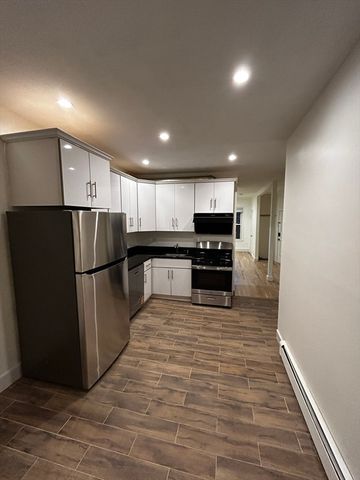 63 Middle St 1, Boston, MA 02127