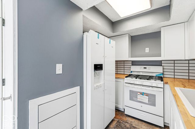 5760 Overcrest Drive, Indianapolis, IN 46237