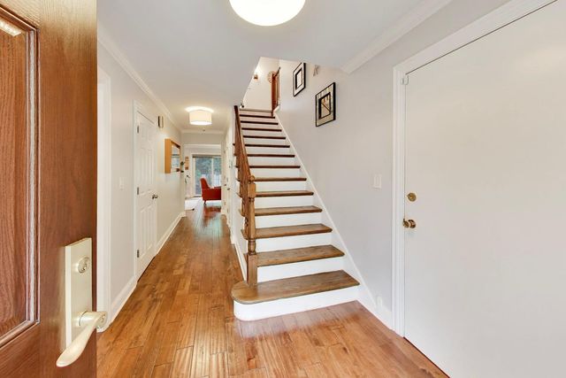 714 York Court, Northbrook, IL 60062