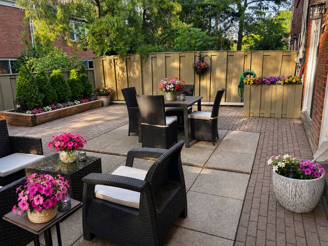 714 York Court, Northbrook, IL 60062
