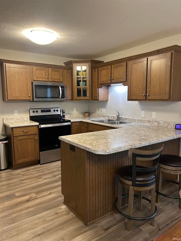 406 Gene Drive, Roanoke, IN 46783