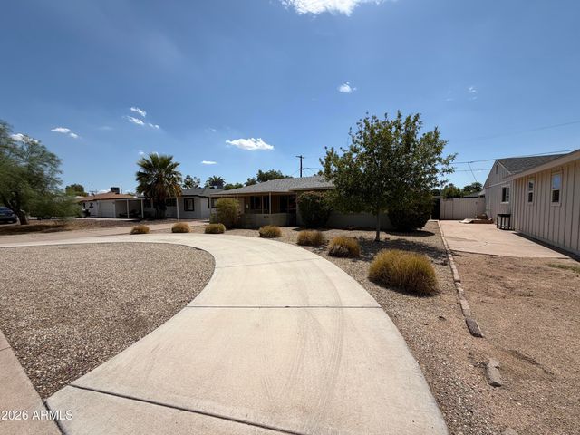 909 W MISSOURI Avenue, Phoenix, AZ 85013