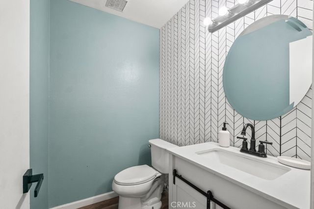 13185 Bromont, Los Angeles, CA 91342