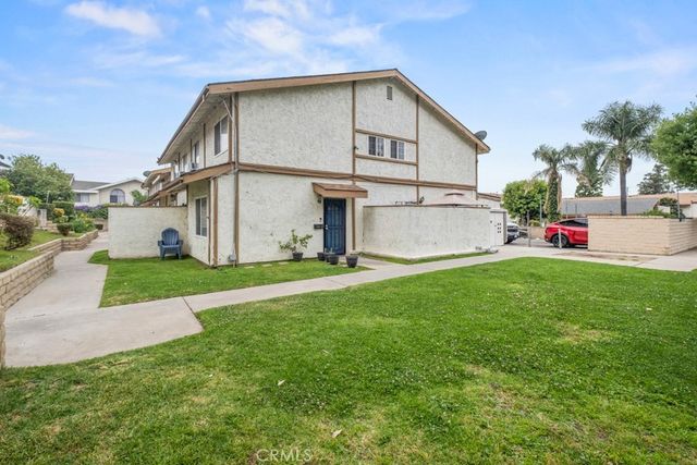 13185 Bromont, Los Angeles, CA 91342