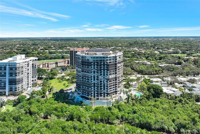 6001 Pelican Bay BLVD 202, Naples, FL 34108