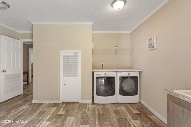 4324 Us 117, Rose Hill, NC 28458