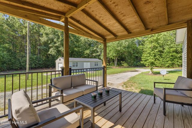 4324 Us 117, Rose Hill, NC 28458