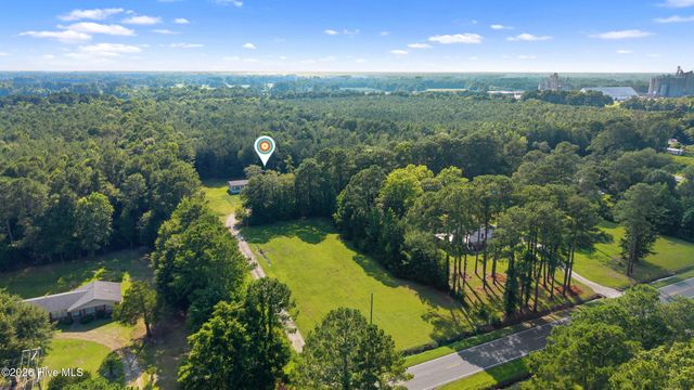 4324 Us 117, Rose Hill, NC 28458