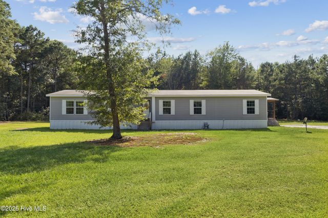 4324 Us 117, Rose Hill, NC 28458