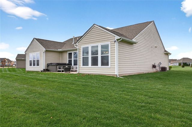 961 Reeder Circle, Centerville, OH 45458