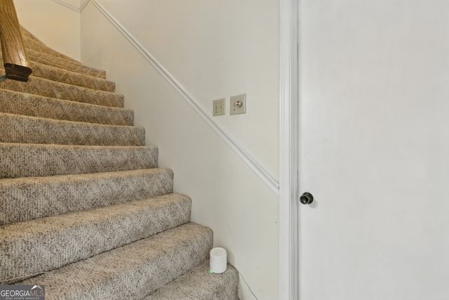 84 Oak Creek Circle, Toccoa, GA 30577