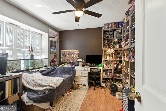 84 Oak Creek Circle, Toccoa, GA 30577