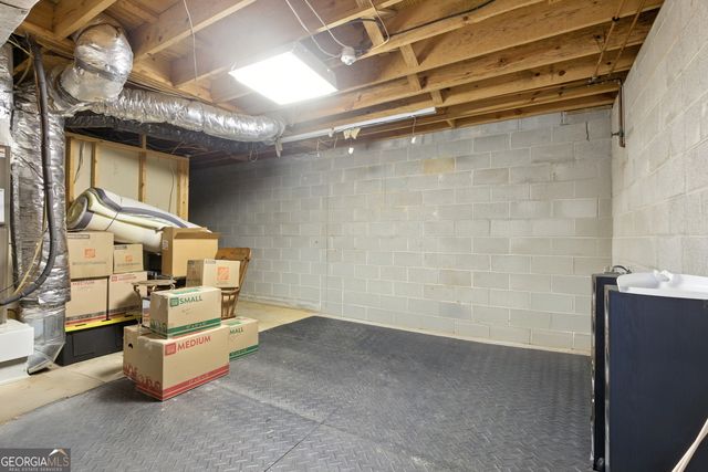 84 Oak Creek Circle, Toccoa, GA 30577