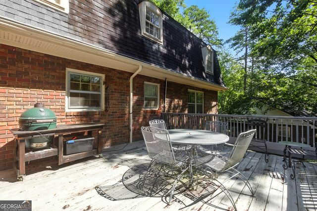 84 Oak Creek Circle, Toccoa, GA 30577