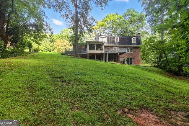 84 Oak Creek Circle, Toccoa, GA 30577