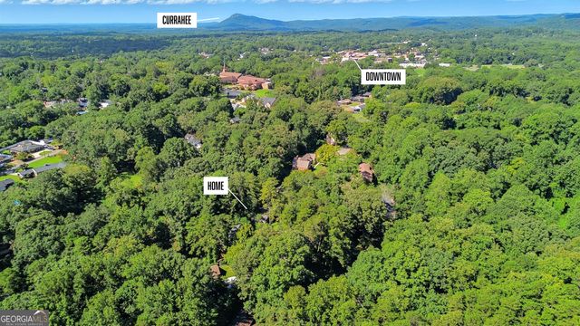 84 Oak Creek Circle, Toccoa, GA 30577