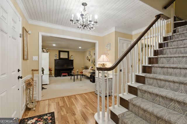 84 Oak Creek Circle, Toccoa, GA 30577