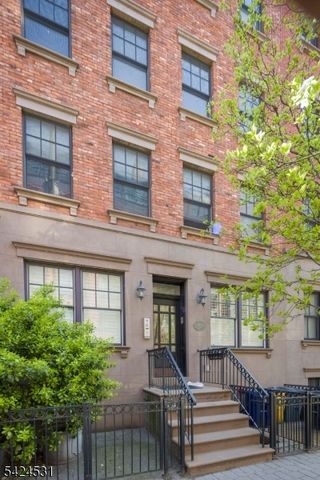 315 Grand St 3, Hoboken City, NJ 07030